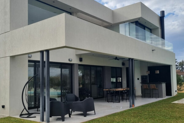 CASA LS - Haras Santa María